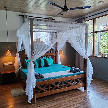 The Jungle View Hotel Mirissa Eksteriør billede