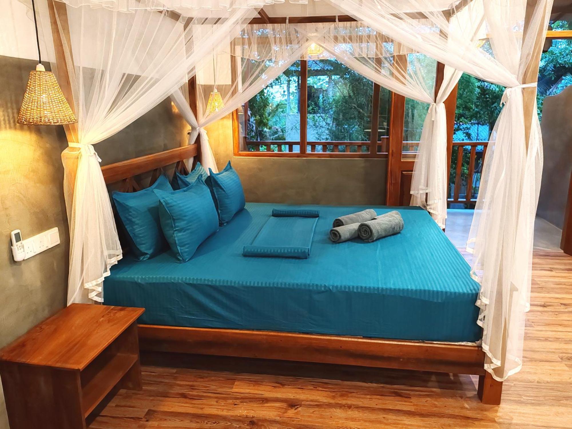 The Jungle View Hotel Mirissa Eksteriør billede